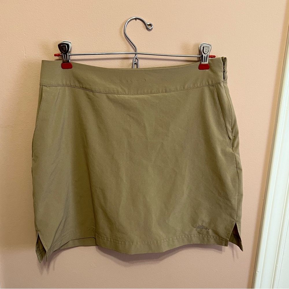 4/$10 hiking skort